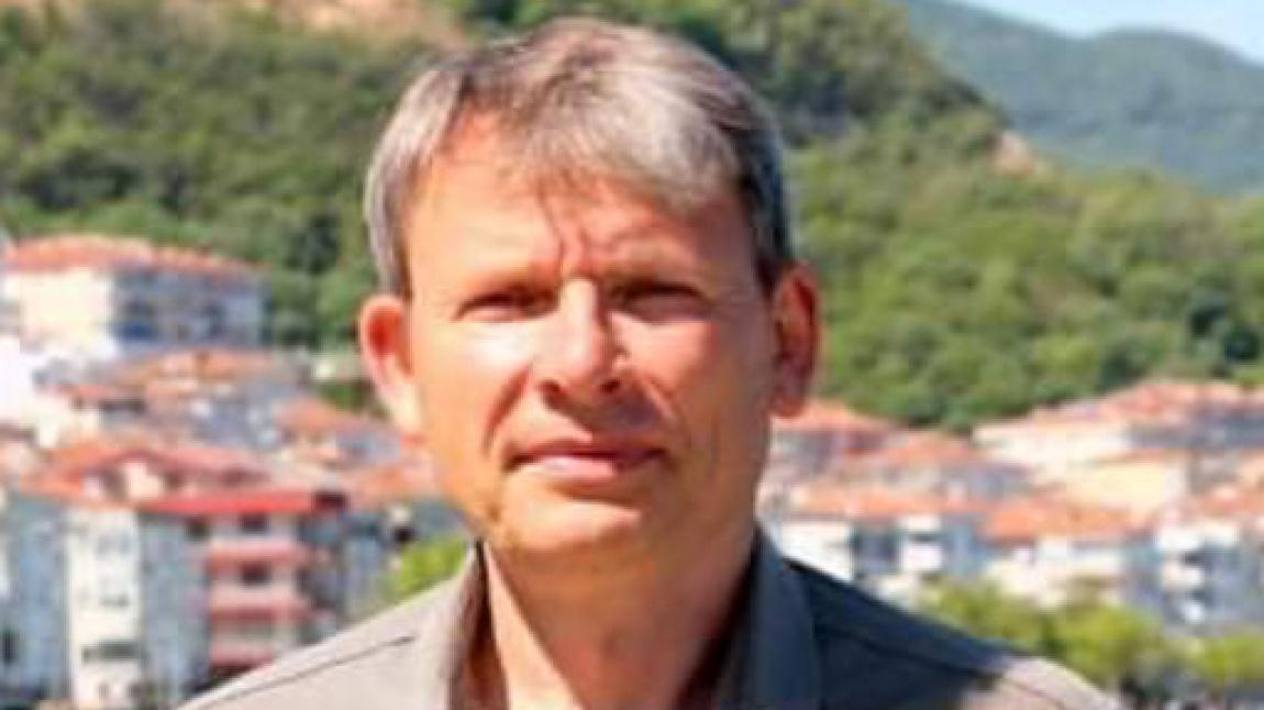 Mehmet YILMAZ - Okul Müdürü